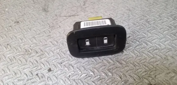 Volkswagen Routan Electric sliding door switch 1HX45DX9AE
