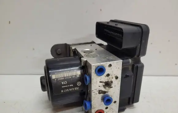 Volkswagen Transporter - Caravelle T5 ABS Pump 7E0907379K 10062230711 10092903353