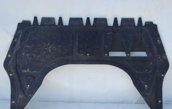 Volkswagen Scirocco Engine splash shield/under tray 1K0825235AB