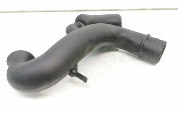 Volkswagen Up Air intake hose/pipe 04C129618f
