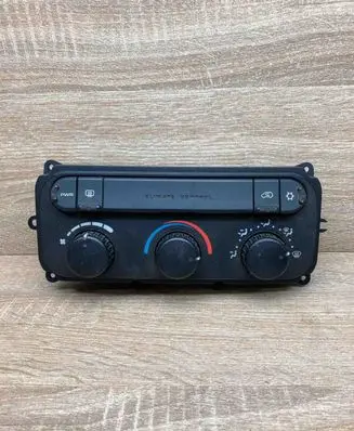 Chrysler Voyager Climate control unit 05134768AA 34768