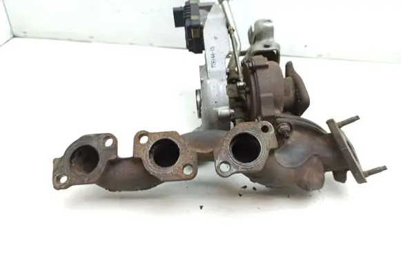 Land Rover Range Rover Sport L494 Turbo AX2Q6K682CC 7784005 6NW009550