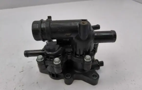 KIA Niro Thermostat housing 