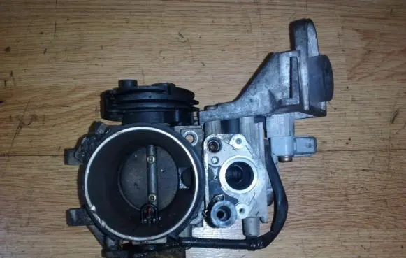 Peugeot 406 Throttle valve 61723132 0280122003