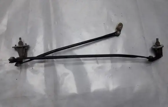 KIA Carnival Front wiper linkage and motor