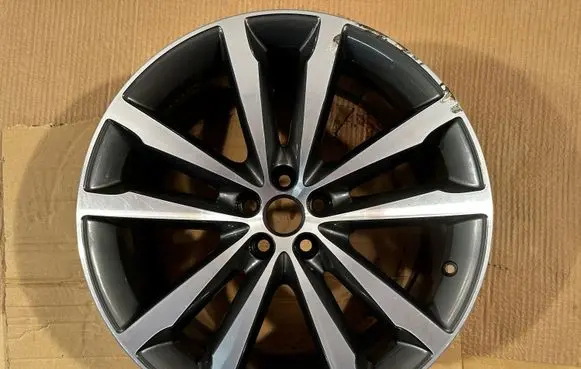 R20 alloy rim