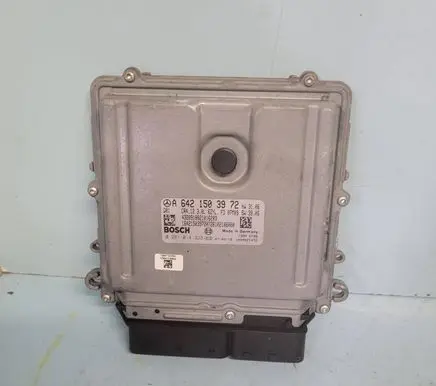 Mercedes-Benz CLS C219 Engine control unit/module A6421503972 0281014323 1039S21472