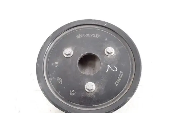 Renault Laguna III Power steering pump pulley 8200357347