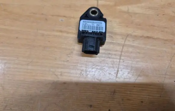 Hyundai Sonata Airbag deployment crash/impact sensor 959203K100
