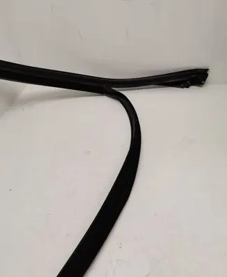 BMW X6M F86 Rubber seal front coupe door window 