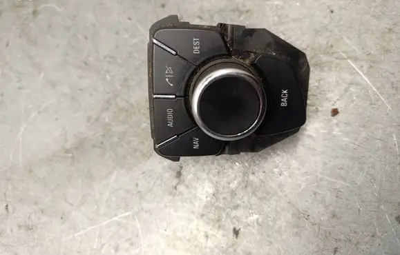 Opel Insignia A Multifunctional control switch/knob 13310070