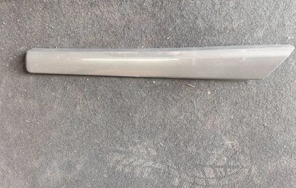 Opel Antara Front door trim bar 96662210