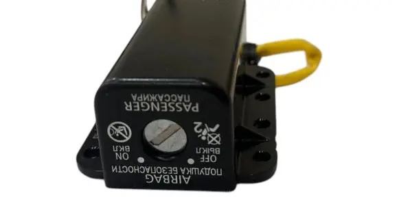 Citroen C4 Aircross Passenger airbag on/off switch 8610A134