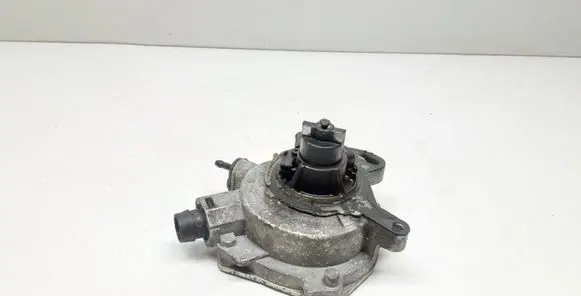 Volvo V60 Vacuum pump BM5G2A451FA