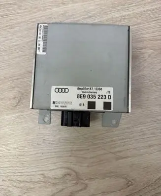 Audi A4 S4 B7 8E 8H Sound amplifier 8E9035223D