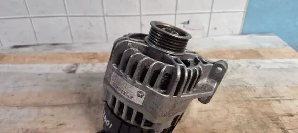 Fiat 500 Generator/alternator 68070539AA 68070539 MS1012101650