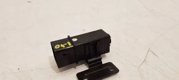 Hyundai i40 Glow plug pre-heat relay 368302A400