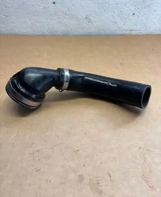 Peugeot 3008 II Intercooler hose/pipe 9820116080