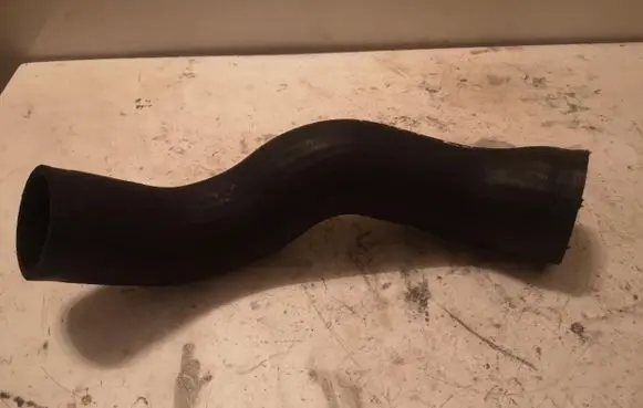 Volvo V70 Engine coolant pipe/hose A16723