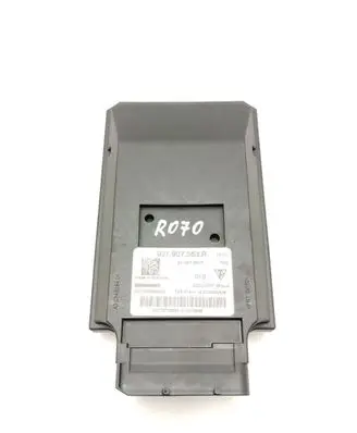 Porsche Taycan 9J1 Suspension control unit/module 9J1907553R