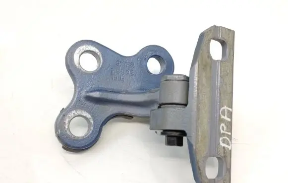 Volvo V60 Front door lower hinge 31218515