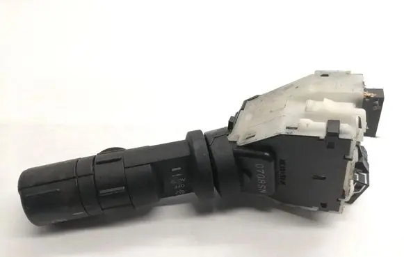 Nissan Qashqai Wiper speed switch 