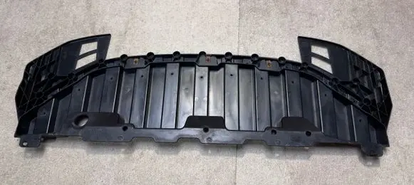 Nissan Leaf II (ZE1) Front bumper skid plate/under tray 626635SH0A