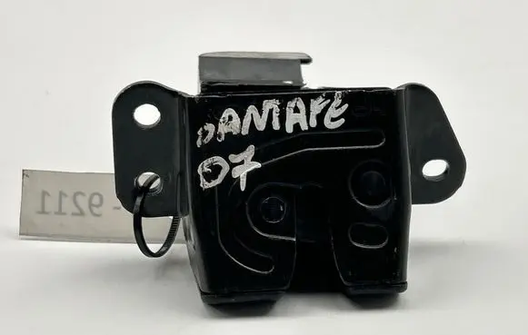 Hyundai Santa Fe Tailgate/trunk/boot lock/catch/latch 812302B000