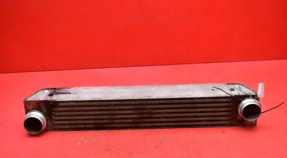 BMW 5 E60 E61 Intercooler radiator 7795823