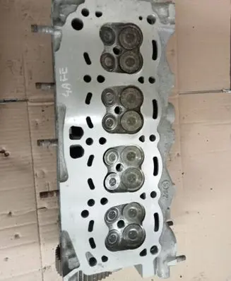 Toyota Carina T210 Engine head 4AFE