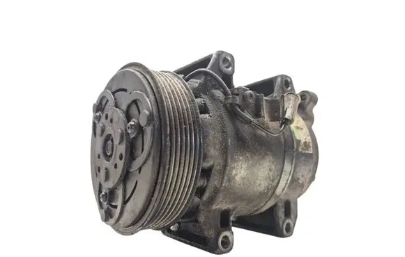 Volvo XC70 Air conditioning (A/C) compressor (pump) 870858