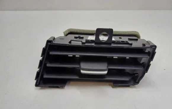 Ford Mustang VI Dashboard side air vent grill/cover trim FR3B19C696A