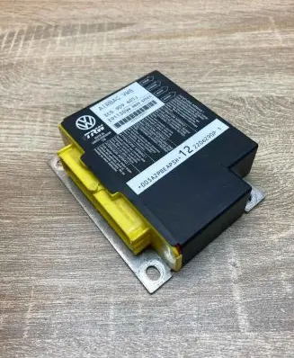 Volkswagen PASSAT B6 Airbag control unit/module 3C0909605J 39113009