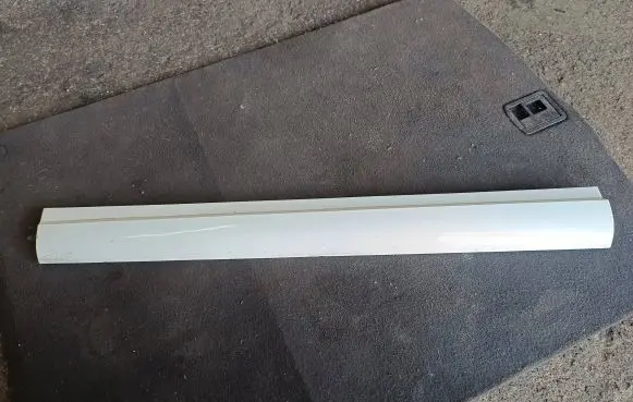 Maserati Levante Front door trim (molding) 670035236 670035236SX