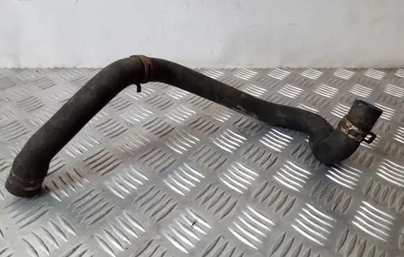 Renault Trafic II (X83) Engine coolant pipe/hose