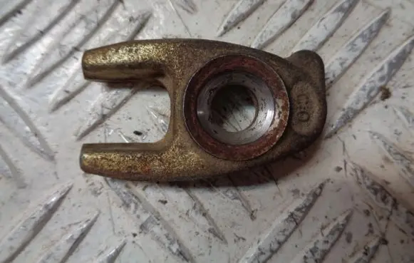 Dacia Duster Fuel Injector clamp holder
