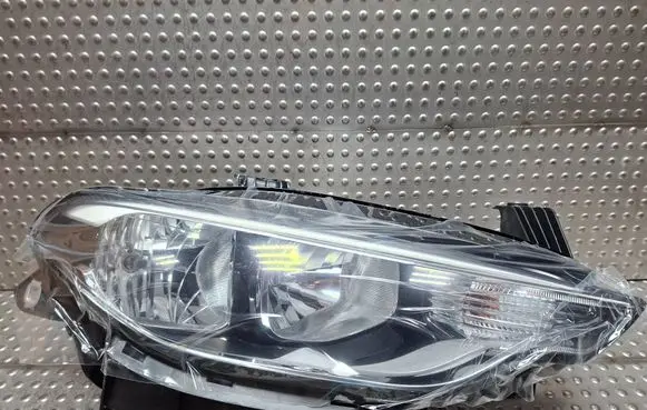 Fiat Tipo Headlight/headlamp S26338676 52145158