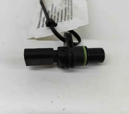 Volkswagen Golf VIII Crankshaft position sensor 04L907601A
