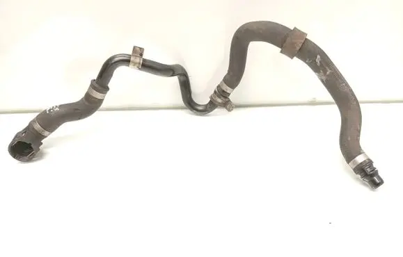 Mercedes-Benz C W204 Engine coolant pipe/hose A2125016482