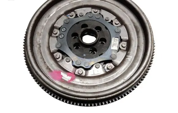 Volkswagen Arteon Dual mass flywheel 04L105266AB