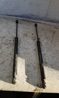 Mercedes-Benz E W212 Tailgate/trunk strut/damper