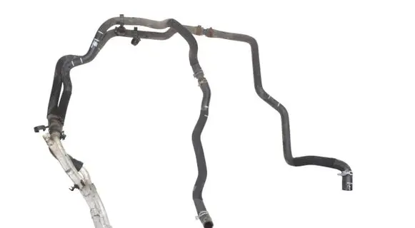 Land Rover Discovery 4 - LR4 Engine coolant pipe/hose AH224090CC