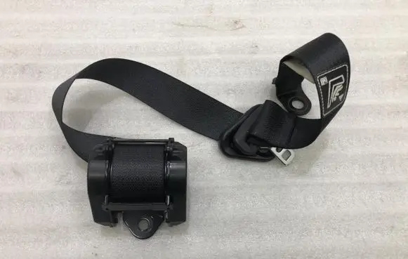 Jeep Compass Rear seatbelt