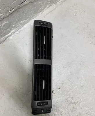Audi A6 S6 C5 4B Dash center air vent grill 4B1820951
