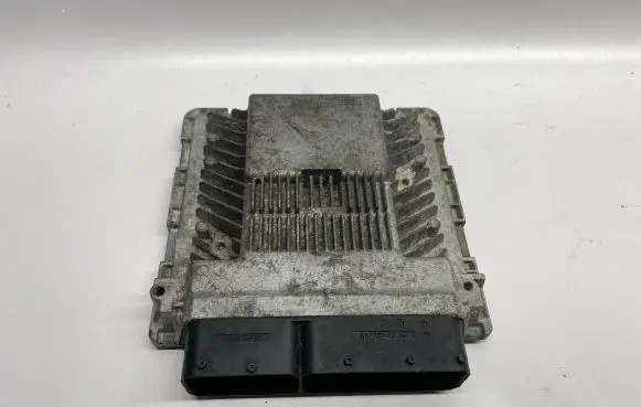 Audi A8 S8 D4 4H Engine control unit/module 4H0907551G 4H0907551A