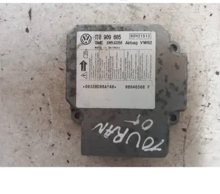 Volkswagen Touran I Airbag control unit/module 1T0909605 05H21S12 06040506F