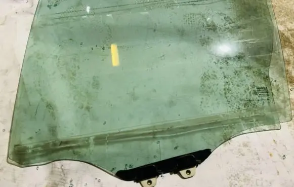 Honda Accord Rear door window glass 