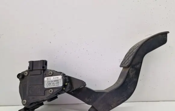 Audi A6 S6 C5 4B Accelerator throttle pedal 8D1721523J 6PV00837603