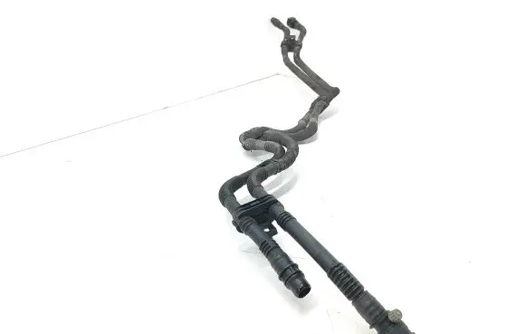 Citroen DS5 Engine coolant pipe/hose