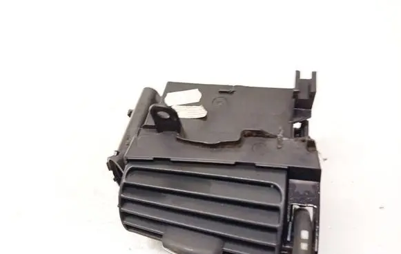 Mercedes-Benz C W203 Dash center air vent grill 2038300254